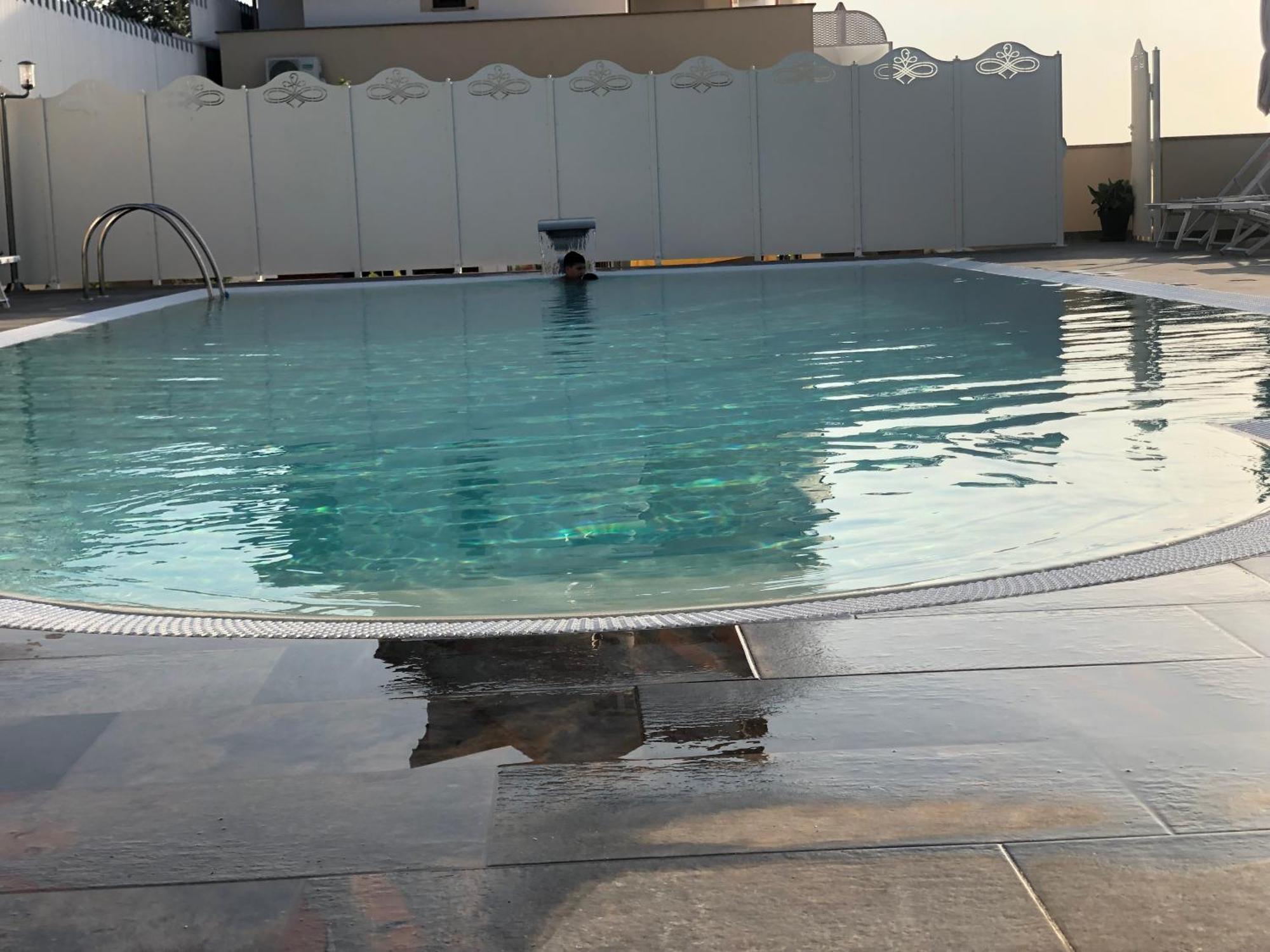 Bloom Tropea Aparthotel Ciaramiti Bagian luar foto