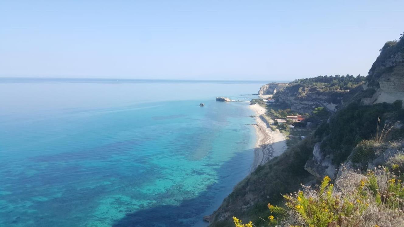 Bloom Tropea Aparthotel Ciaramiti Bagian luar foto